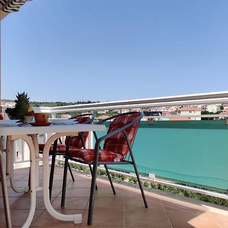 Apartment Dea Trogir Exterior foto